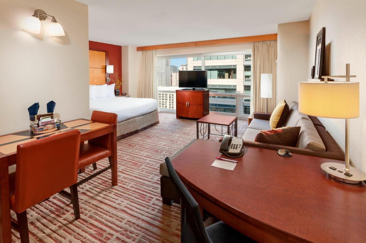 Residence Inn By Marriott Chicago Downtown/River North Buitenkant foto